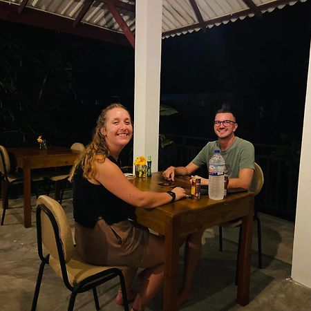 Leo Homestay Диквелла Экстерьер фото