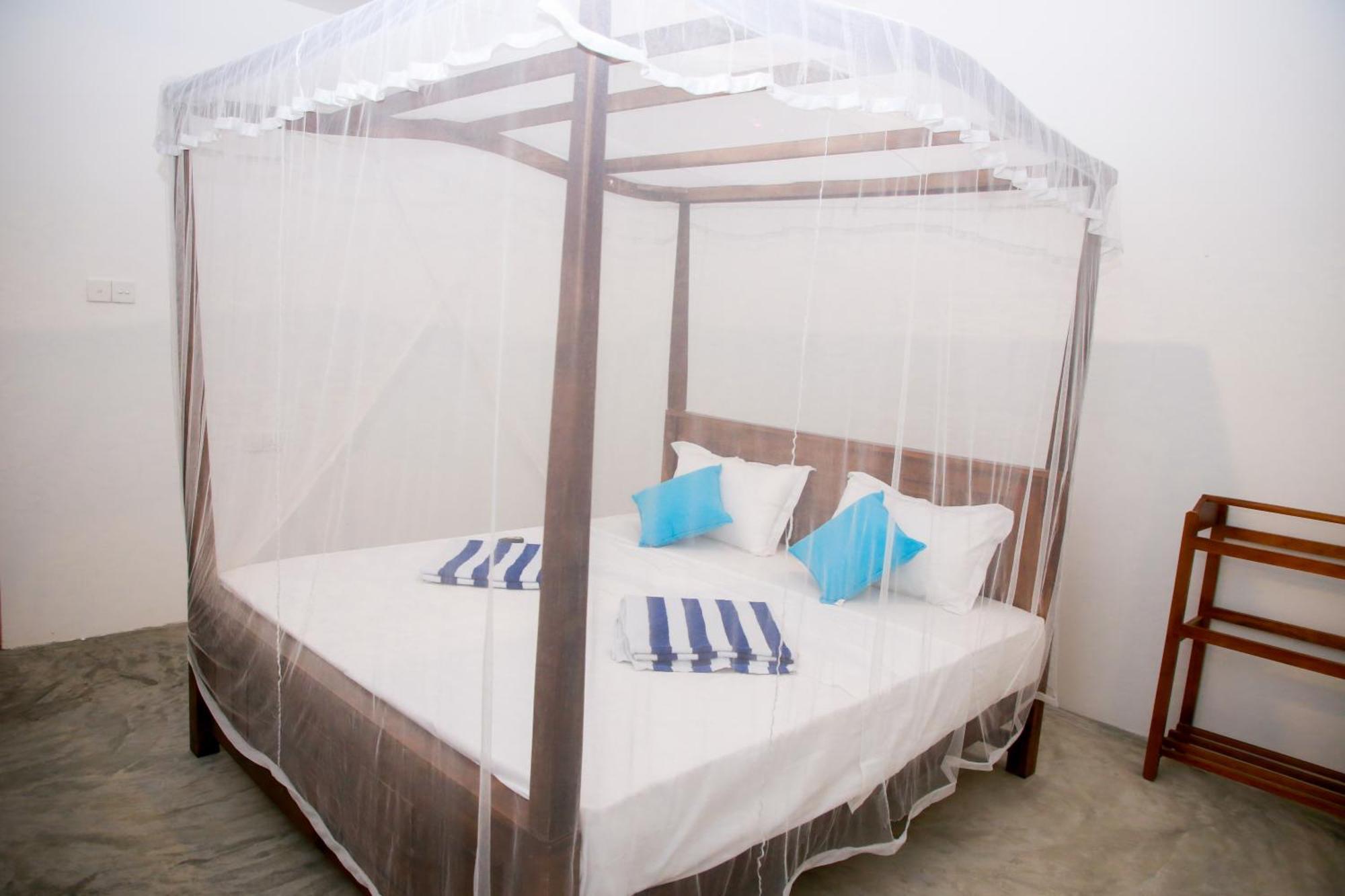 Leo Homestay Диквелла Экстерьер фото