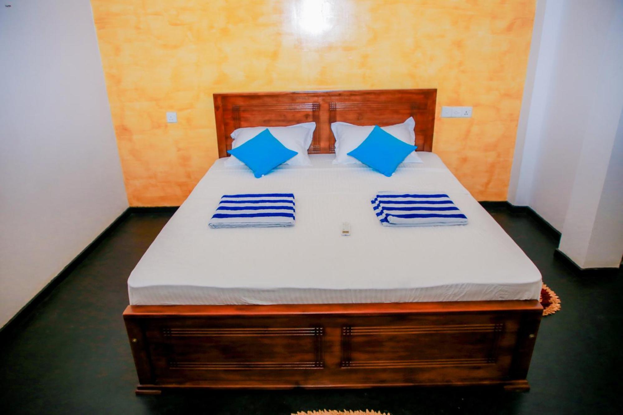 Leo Homestay Диквелла Экстерьер фото